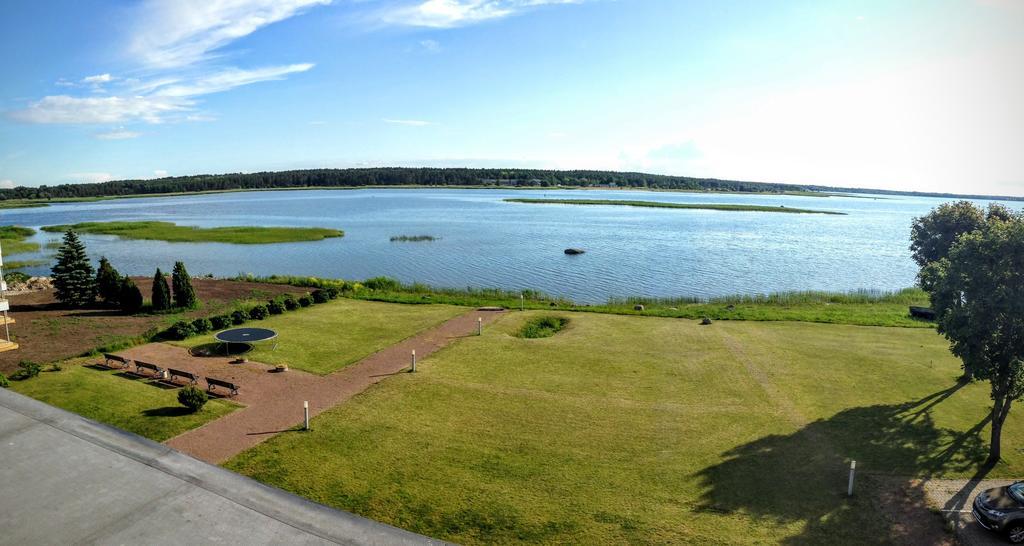 Sunset Dream Apartment With A Panoramic Seaview Haapsalu Ngoại thất bức ảnh