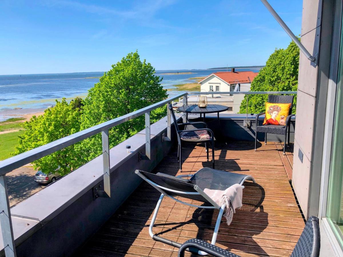 Sunset Dream Apartment With A Panoramic Seaview Haapsalu Ngoại thất bức ảnh