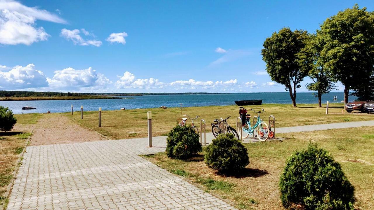 Sunset Dream Apartment With A Panoramic Seaview Haapsalu Ngoại thất bức ảnh